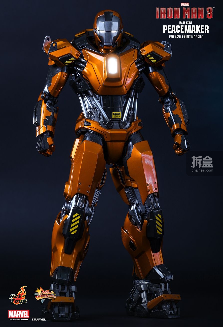 hottoys钢铁侠mk36,售价1500元,限量600只